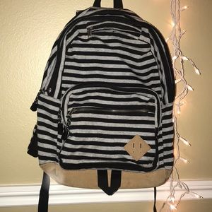 💫Lightly used backpack